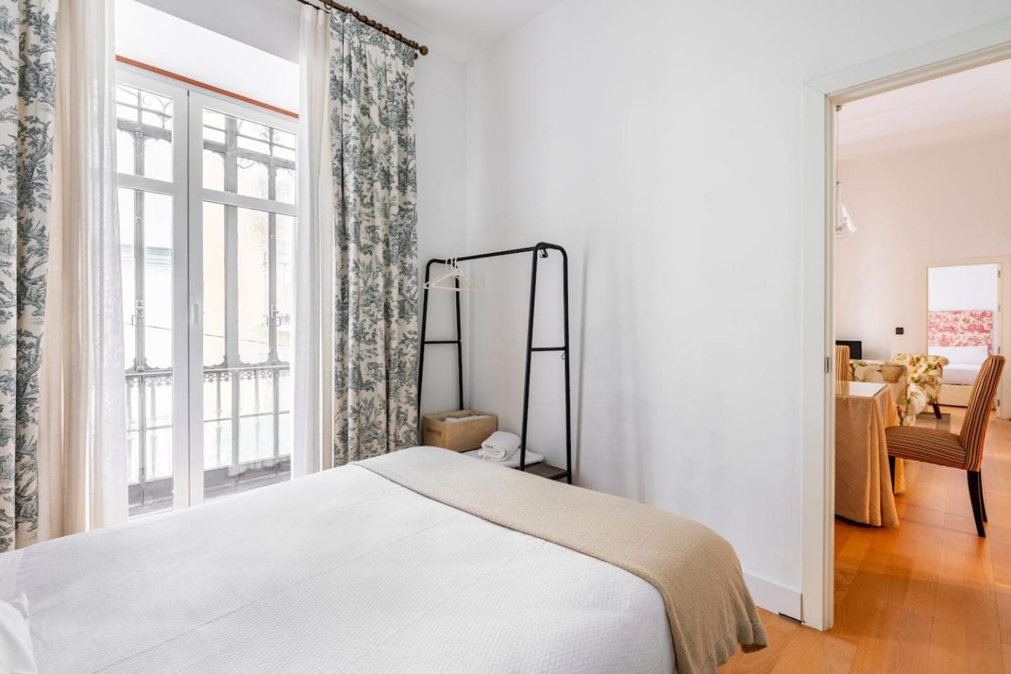 Komodo Sierpes: Bright & Classy Apartment Sevilla